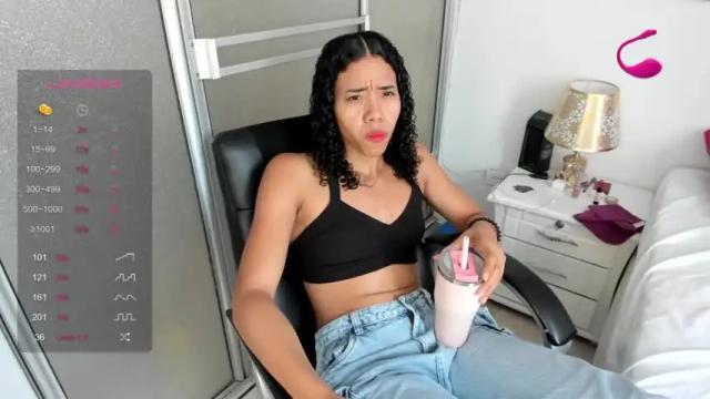 Image 8 of alessamaya Stream on Chaturbate on 13 months ago