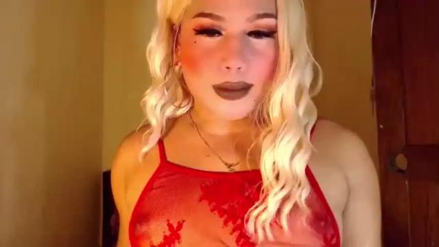 Image 7 of alessandra_megzz Stream on Chaturbate on 16 months ago