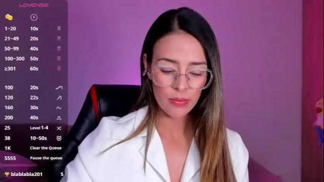 Thumbnail 1, alessandramoreli's Stream at Chaturbate, 1 month ago