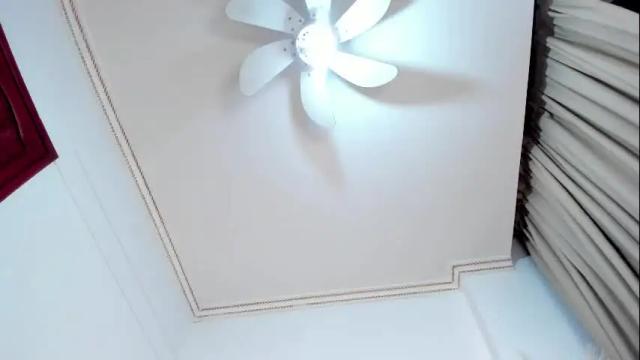 Image 2 of alessaromaa Stream on Chaturbate on 1 month ago