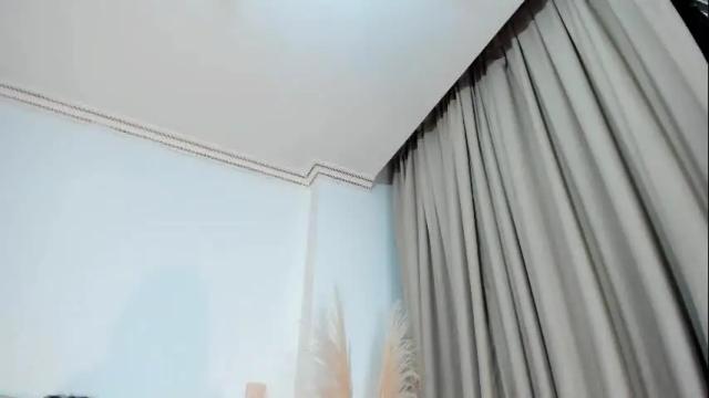 Image 4 of alessaromaa Stream on Chaturbate on 1 month ago
