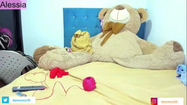 Image 8 of alessia_hot1 Stream on Chaturbate on 3 months ago