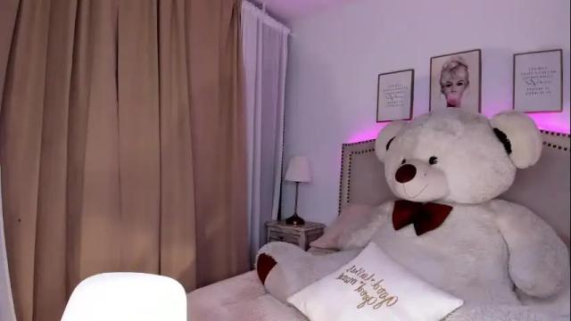 Image 2 of alessia_se Stream on Chaturbate on 1 month ago