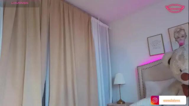 Image 12 of alessia_se Stream on Chaturbate on 1 month ago