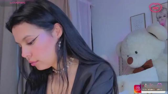 Image 6 of alessia_se Stream on Chaturbate on 1 month ago