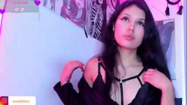 Image 3 of alessia_se Stream on Chaturbate on 11 days ago