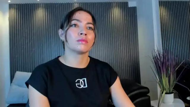 Image 2 of alessia_taylorr Stream on Chaturbate on 16 days ago