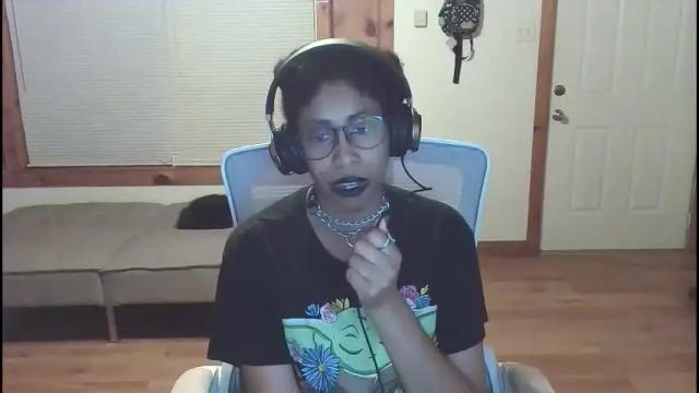 Image 10 of alessiabook Stream on Chaturbate on 17 months ago