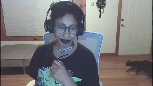 Image 3 of alessiabook Stream on Chaturbate on 17 months ago