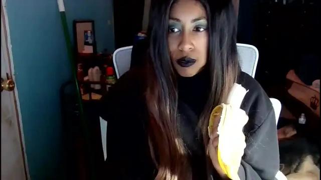 Image 12 of alessiabook Stream on Chaturbate on 16 months ago