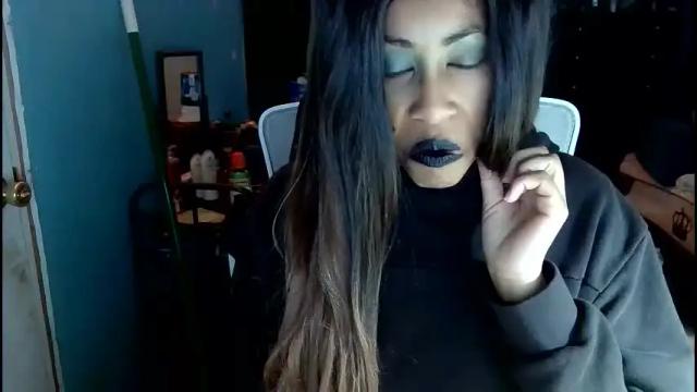 Image 2 of alessiabook Stream on Chaturbate on 16 months ago