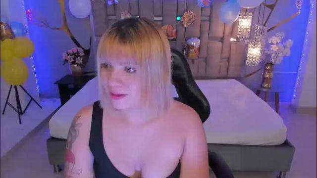 Image 2 of alessiadouce Stream on Chaturbate on 1 month ago