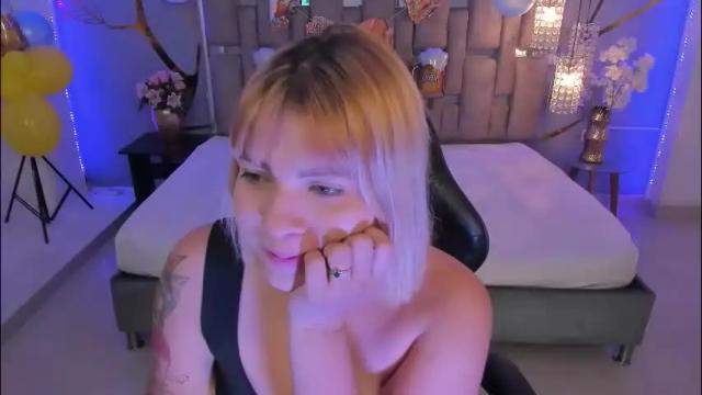 Image 8 of alessiadouce Stream on Chaturbate on 1 month ago