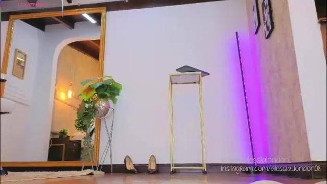 Image 12 of alessialondon Stream on Chaturbate on 1 month ago