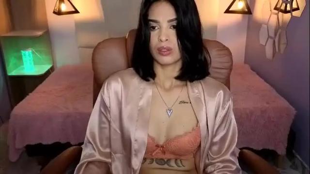 Image 10 of alessiaval Stream on Chaturbate on 2 months ago