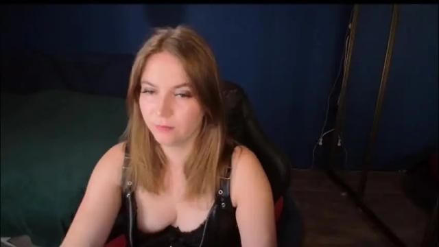 Image 11 of alessssamistress Stream on Chaturbate on 6 days ago