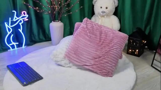 Image 3 of alessyaaa Stream on Chaturbate on 1 month ago