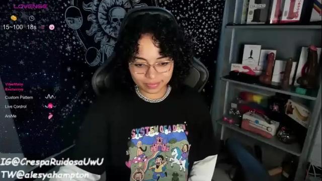 Image 12 of alesyahampton Stream on Chaturbate on 7 days ago