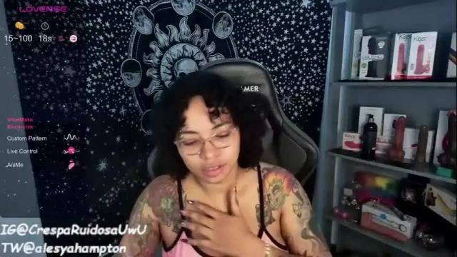 Image 2 of alesyahampton Stream on Chaturbate on 4 days ago