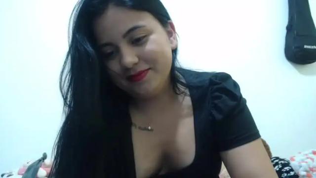 Image 3 of aleteacher Stream on Chaturbate on 16 months ago