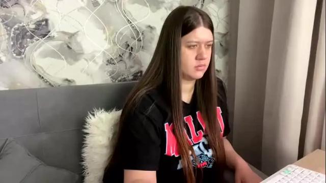 Image 8 of aletta_oushen Stream on Chaturbate on 1 month ago