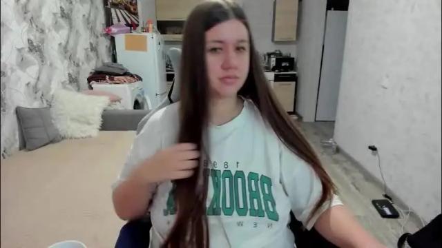 Image 10 of aletta_oushen Stream on Chaturbate on 2 months ago