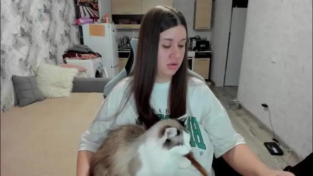 Image 7 of aletta_oushen Stream on Chaturbate on 2 months ago