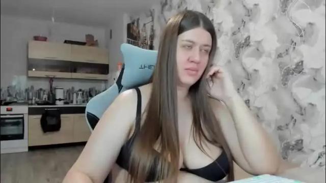 Image 6 of aletta_oushen Stream on Chaturbate on 2 months ago