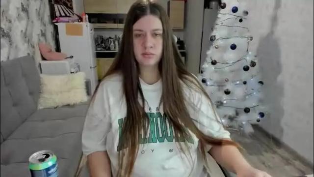 Image 4 of aletta_oushen Stream on Chaturbate on 1 month ago