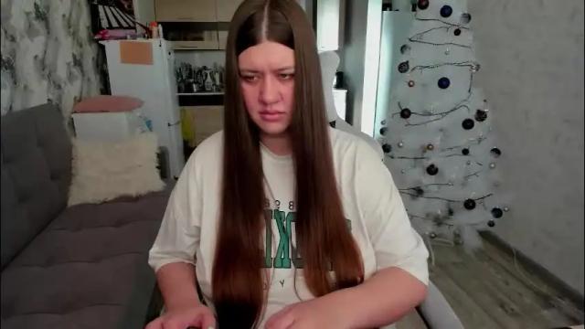 Image 3 of aletta_oushen Stream on Chaturbate on 1 month ago