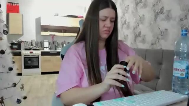 Image 6 of aletta_oushen Stream on Chaturbate on 13 days ago