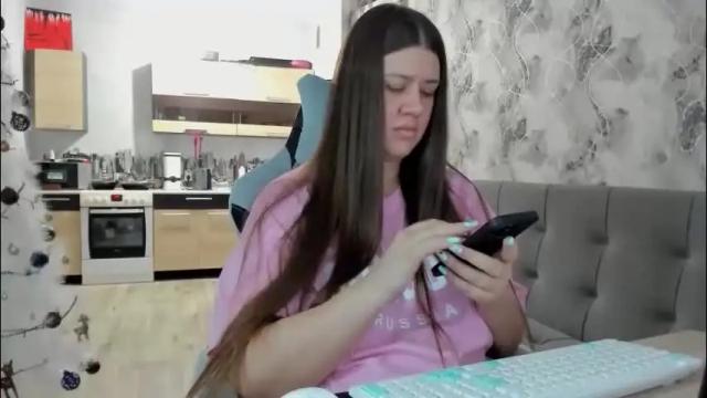 Image 8 of aletta_oushen Stream on Chaturbate on 13 days ago
