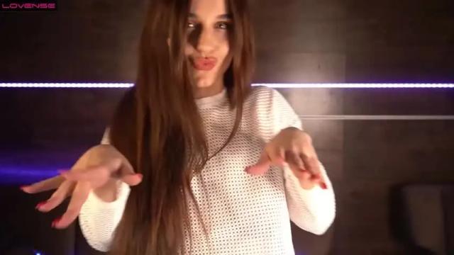 Image 11 of alettaa_ocean_ Stream on Chaturbate on 15 months ago