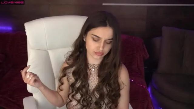 Image 12 of alettaa_ocean_ Stream on Chaturbate on 12 months ago