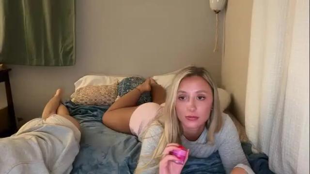 Image 10 of alex499990 Stream on Chaturbate on 5 months ago