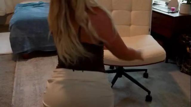 Image 7 of alex499990 Stream on Chaturbate on 4 months ago