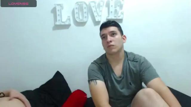 Image 11 of alex_and_abby_ Stream on Chaturbate on 21 months ago