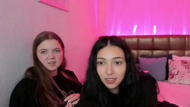 Image 6 of alex_and_evatayor Stream on Chaturbate on 18 months ago
