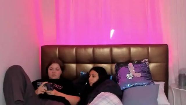 Image 11 of alex_and_evatayor Stream on Chaturbate on 18 months ago
