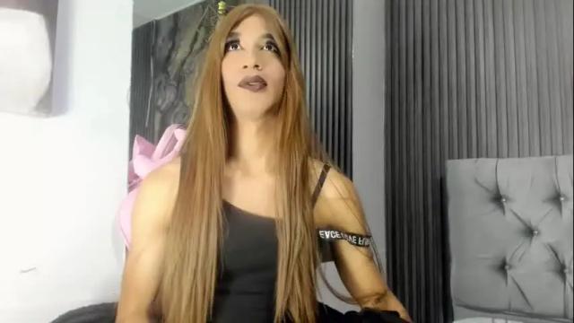 Image 3 of alex_charol Stream on Chaturbate on 1 day ago