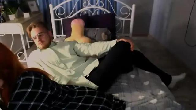 Image 10 of alex_n_alisa Stream on Chaturbate on 20 months ago