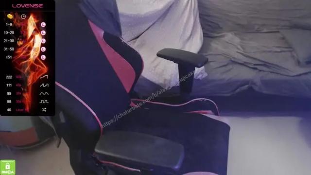 Image 3 of alex_nd_cupcake Stream on Chaturbate on 18 months ago