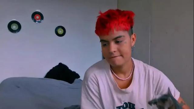 Image 2 of alex_one888 Stream on Chaturbate on 11 days ago