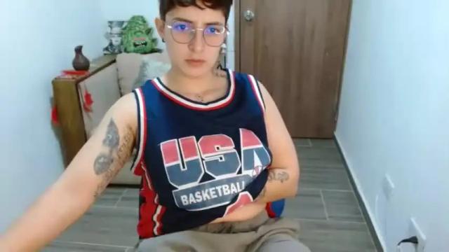 Image 12 of alex_parker07 Stream on Chaturbate on 12 months ago