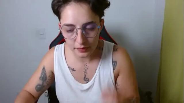 Image 12 of alex_parker07 Stream on Chaturbate on 28 days ago