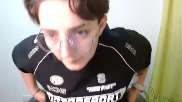 Image 4 of alex_parker07 Stream on Chaturbate on 9 days ago