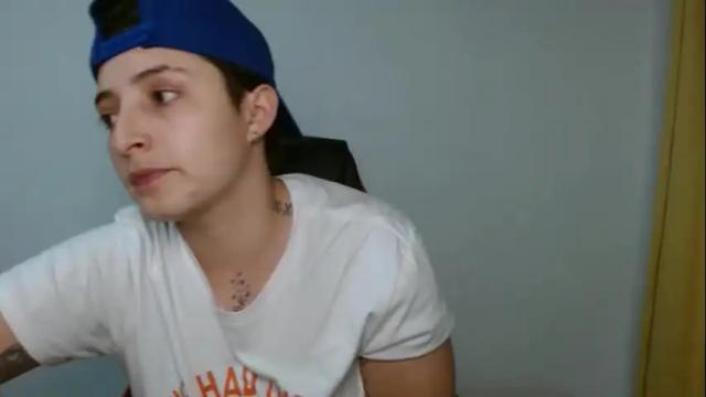 Image 12 of alex_parker07 Stream on Chaturbate on 4 days ago