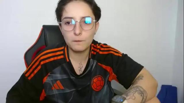 Image 12 of alex_parker07 Stream on Chaturbate on 2 months ago