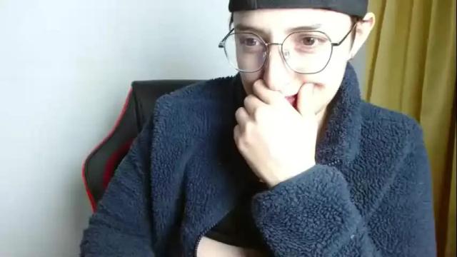Image 11 of alex_parker07 Stream on Chaturbate on 2 months ago