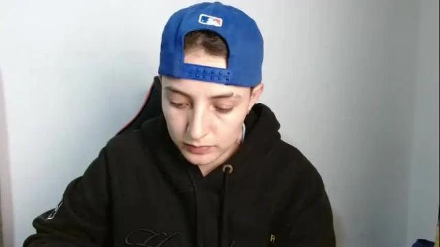 Image 3 of alex_parker07 Stream on Chaturbate on 2 months ago